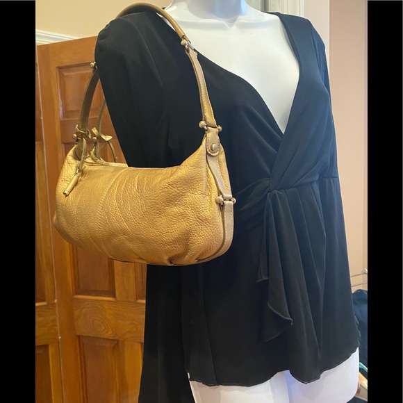 Liz Claiborne Handbags - Liz Claiborne Gold Leather Shoulder Bag